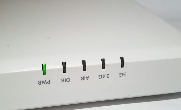 Ruckus ZoneFlex R500 Access Point - Image 2