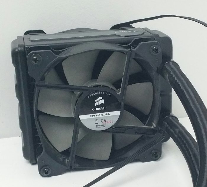 Corsair CW-9060017-WW 12V DC 0.28A Brushless Cooling Fan - Image 2