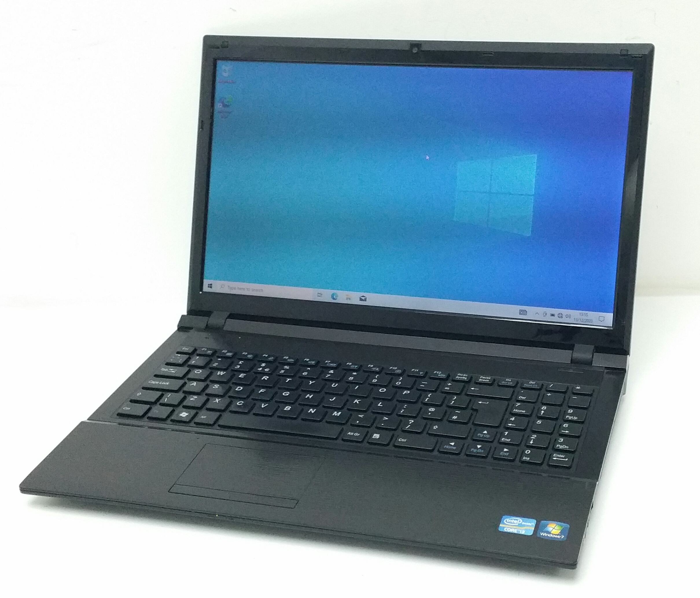 20231005_220543-1 RM Education Notebook 320 W255EU i3-2350M 2.3GHz 4GB RAM 15.6" 240GB SSD Windows 10 Home - Image 1