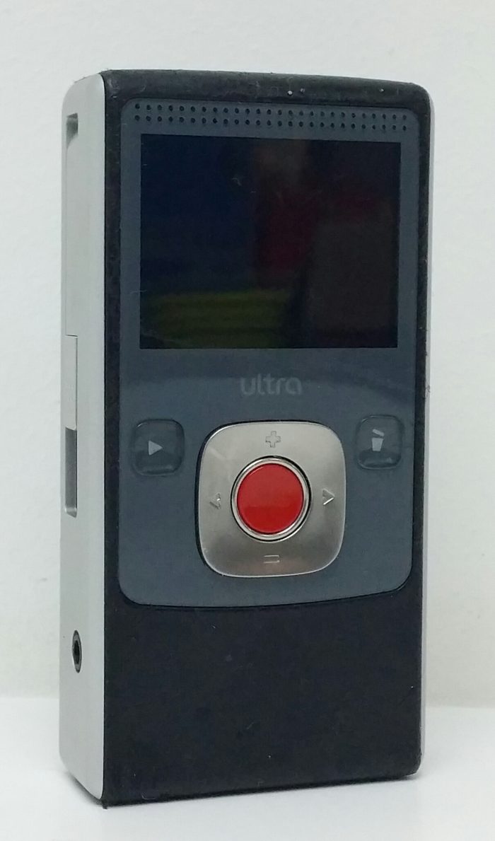 Flip Video Ultra U1120 USB Handheld Camcorder - Image 2