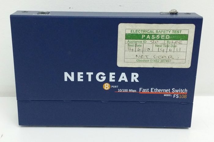 Netgear FS108 V2 ProSafe 8 Port 10/100 Fast Ethernet Switch - Image 6