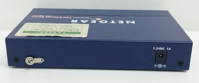 Netgear FS108 V2 ProSafe 8 Port 10/100 Fast Ethernet Switch - Image 5