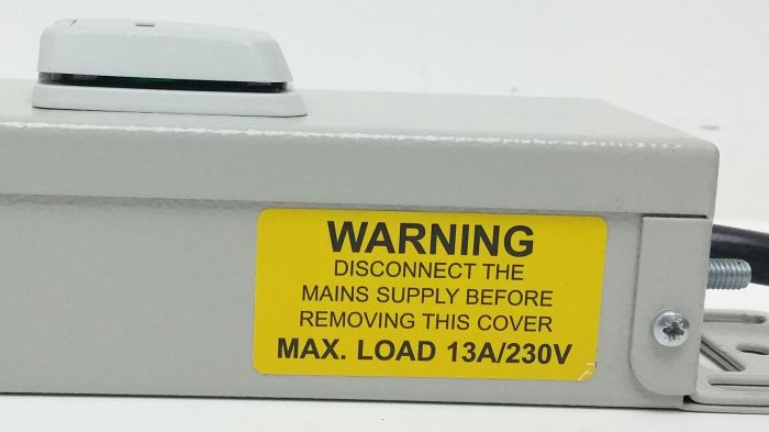 99506 EK 006 160807 Max Load 13A/230V 10 Way Power Distribution Unit - Image 4