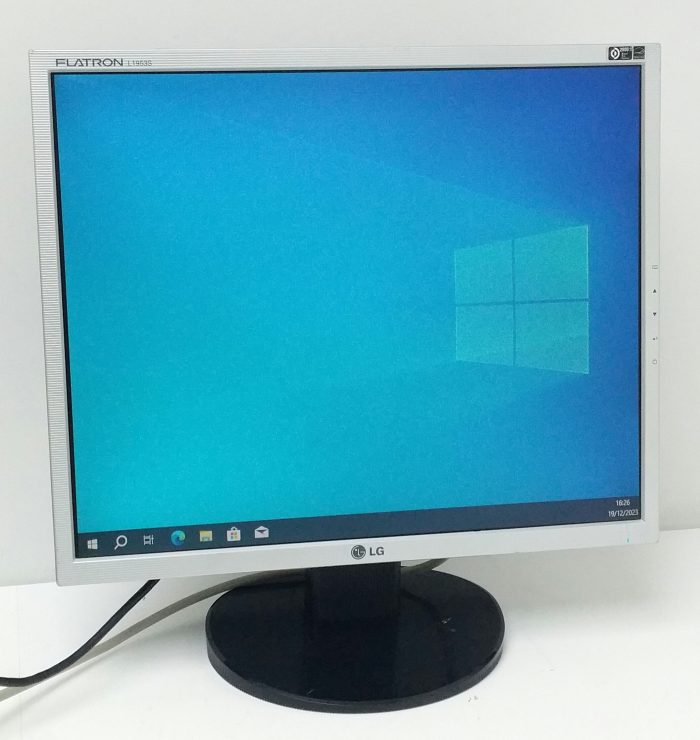 LG Flatron L1953S L1953SS 19" VGA Monitor - Image 2