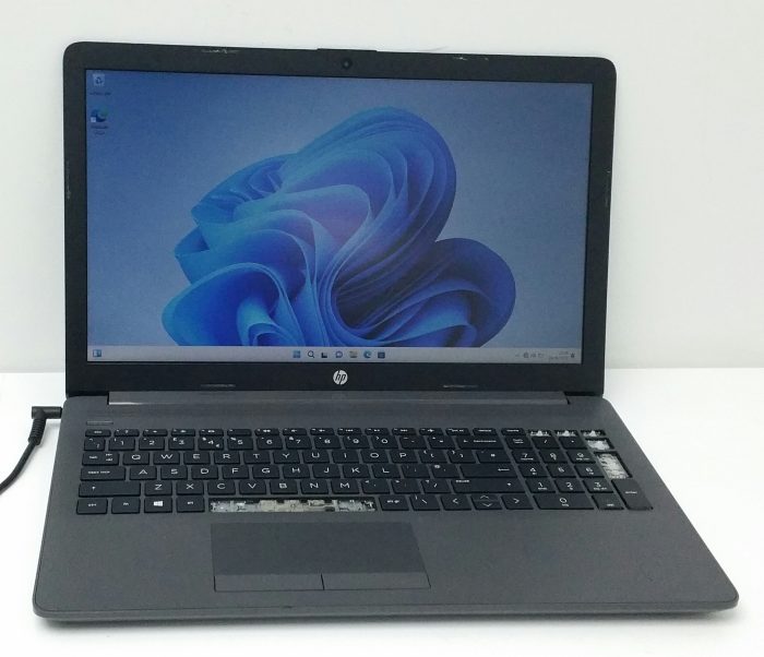 HP 255 G7 RTL8821CE - AMD A4-9125 2.3GHz - 4GB - 15.6" - 128GB SSD - Windows 11 Pro - Image 2