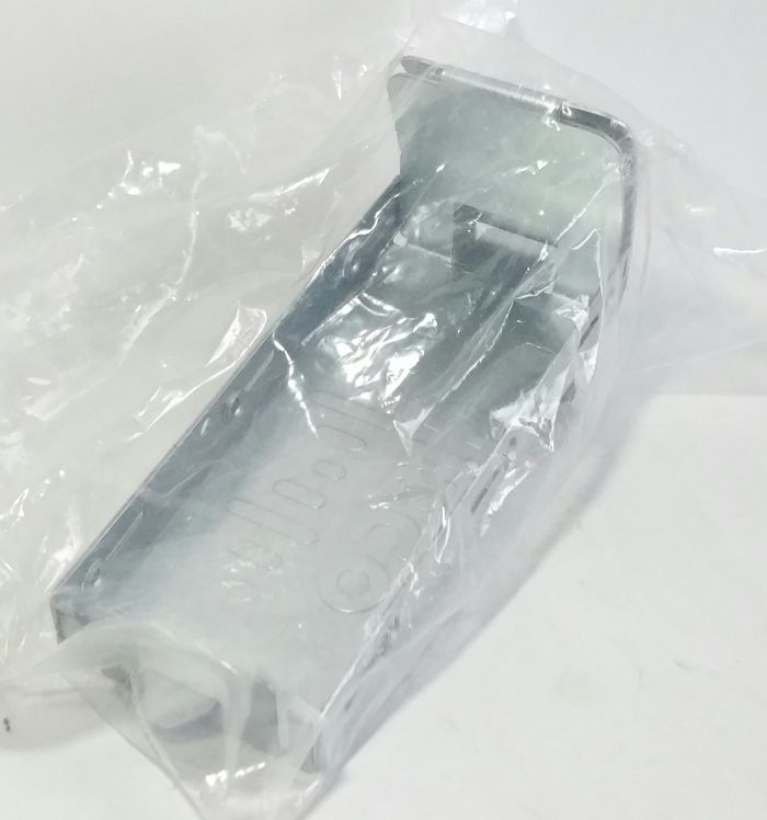Cisco 700-115180-01 A0 Blank Cover For Power Supply Plate - Image 5