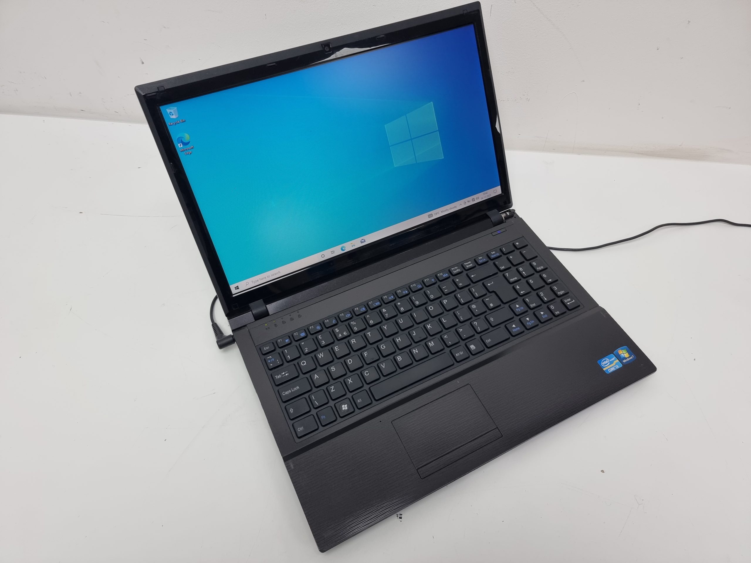 20231206_104559 RM NOTEBOOK 320 - i3-2350M 2.3 GHz - RAM 4GB - 15.6" - 250GB HDD - Windows 10 - Image 1