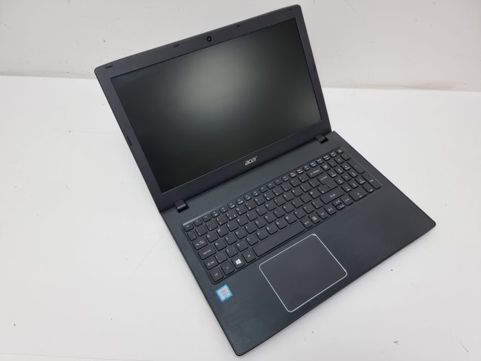 Acer TravelMate P259M - i3-6100U 2.3GHz - 4GB RAM - 15.6" - 120GB SSD - Windows 11 - Image 2