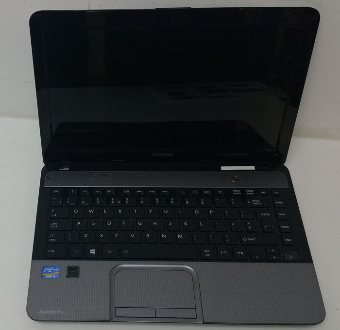 Toshiba Satellite Pro L830/ i3-2375M 1.5GHz/ 4GB RAM/ 120GB SSD/ Win10 64bit - Image 2