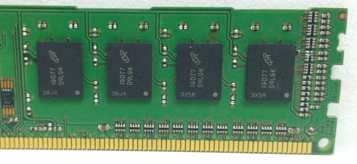 HP MT8JF25664AZ-1G4D1 2GB1Rx8 RAM Module - Image 5