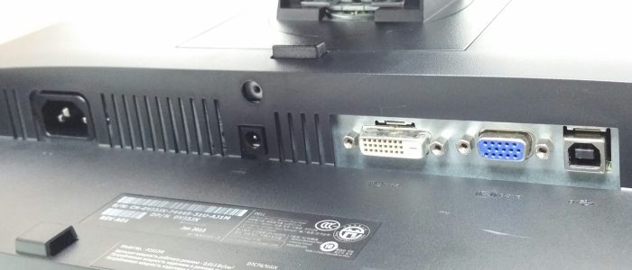 Dell P2312Ht 23" DVI VGA Flat Panel Monitor - Image 5