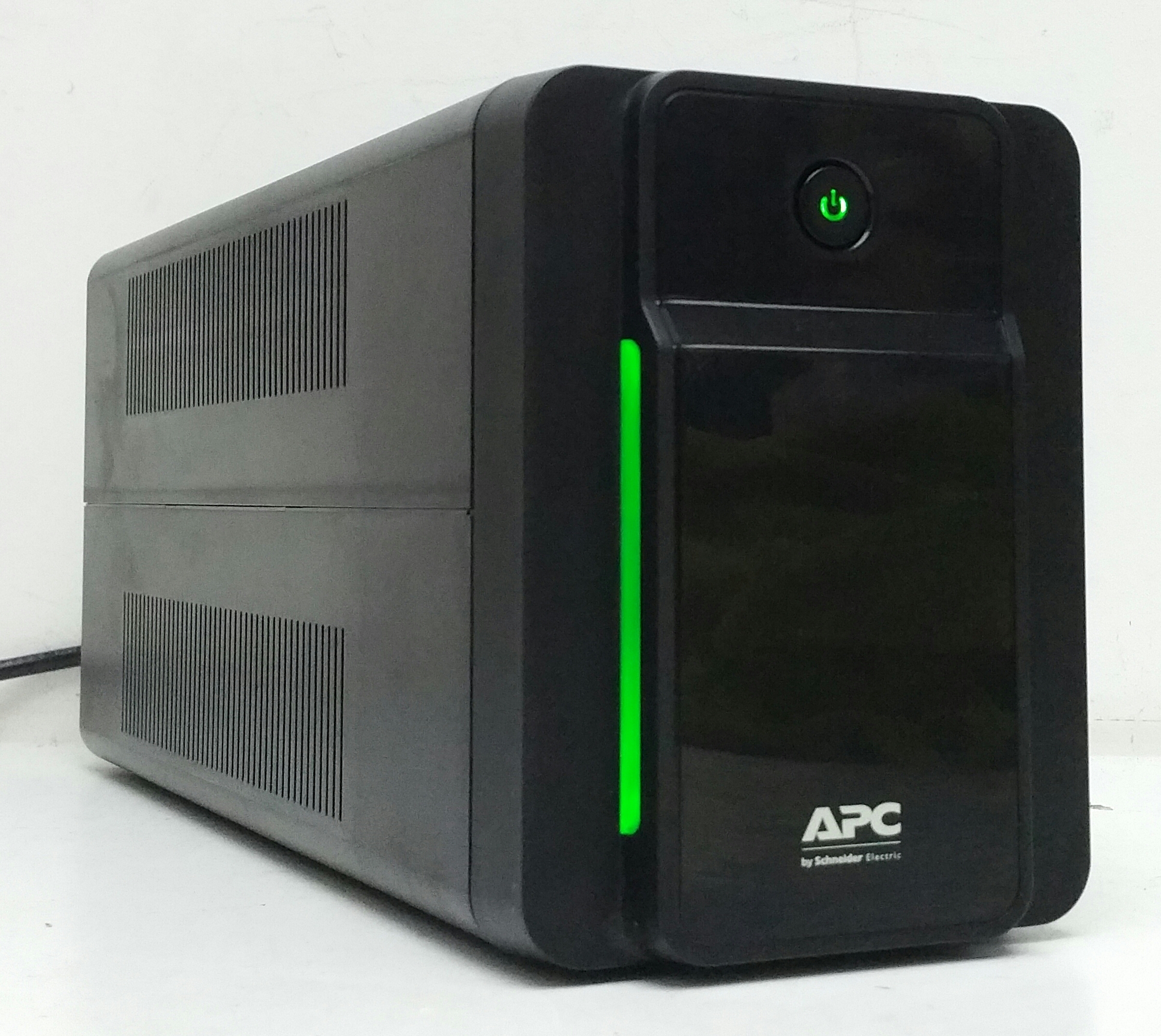 20180528_211025-1 APC BX750MI 220-240V Uninterruptible Power Supply (UPS) - Image 1