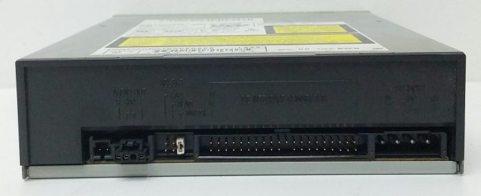 Hitachi GD-5000 DVD-ROM Disc Drive - Image 5