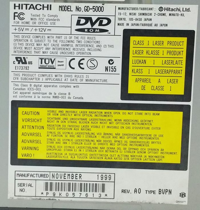Hitachi GD-5000 DVD-ROM Disc Drive - Image 3