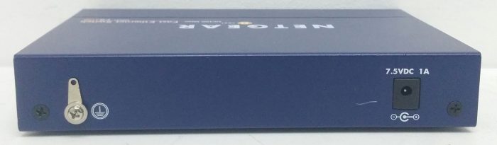 Netgear Prosafe FS108 v2 8- Port 10/100 Fast Ethernet Switch - Image 4