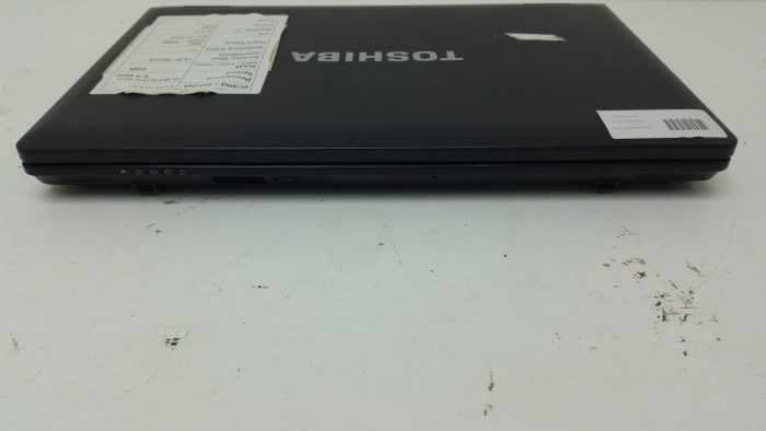 Toshiba Tecra A11/ i3-M370 (1st Gen) 2.4GHz/ 4GB RAM/ 250GB HDD/ Window 10 64bit - Image 7