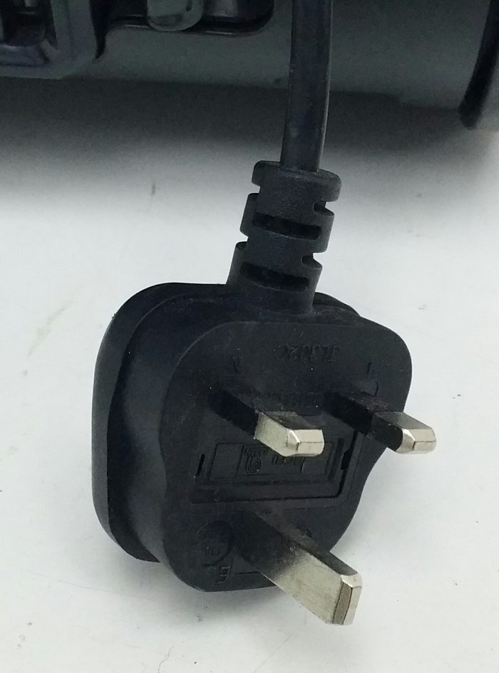 Bush VCS35B15K0D-70 Bagless Cylinder Vacuum Cleaner - Image 5