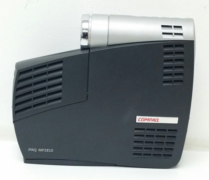 Compaq IPAQ MP2810 DVI VGA Microportable Projector + Remote & Bag - Image 9