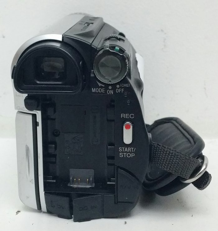 Sony DCR-HC51E Carl Zeiss Vario - Tessar 40X Optical Zoom Video Camera Recorder Touch Screen - Image 6