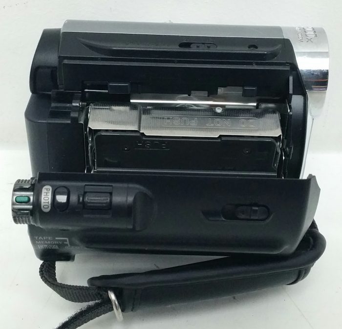 Sony DCR-HC62E Carl Zeiss Vario - Tessar Mega Pixel Wide Touch Panel LCD Video Camera Recorder - Image 5