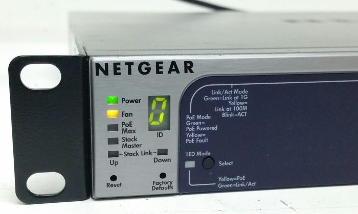 Netgear Prosafe GS724TPS 24 Port Gigabit Stackable Smart Switch with 24 PoE Ports - Image 6