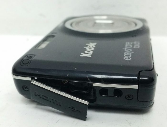 Kodak Easyshare Touch M577 5x Wide Digital Camera - Image 4