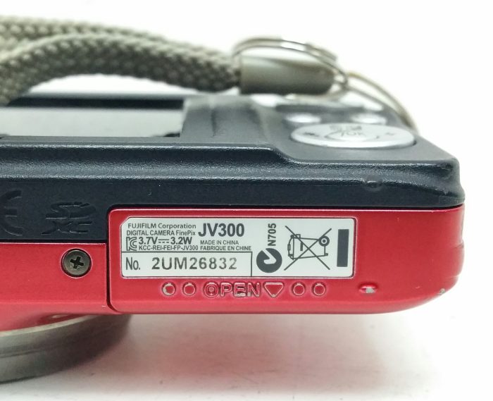 FujiFilm FinePix JV300 3x Zoom 14 Mega Pixels Digital Camera - Image 3