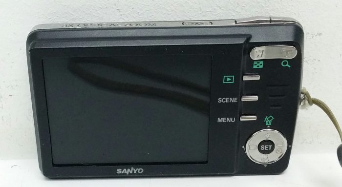 Sanyo VPC-X1200EX 3x Optical Zoom 12.1 Mega Pixels Digital Camera - Image 5
