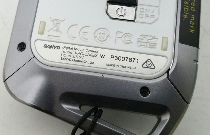 Sanyo VPC-CA8EX MPEG-4 AVC/H.264 60X Digital Zoom Xacti Digital Movie Camera - Image 3