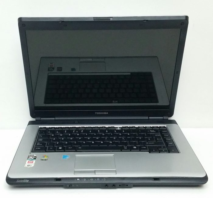 Toshiba Satellite L300D-10Q PSLC0E-00C00DEN Athlon 64x2 1.9GHz 2GB Ram 15.4" 120GB SSD Windows 10 64bit - Image 2