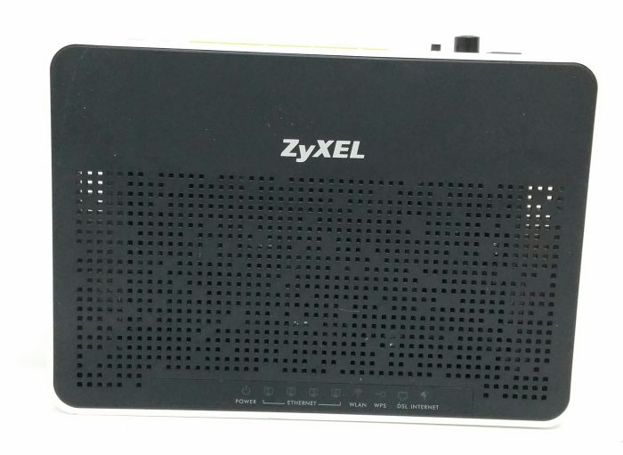 Zyxel AMG1302-T10B Wireless N ADSL2+ 4-Port Gateway Modem - Image 5