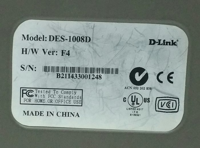 D-Link DES-1008D Ver F4 10/100 8-Port Fast Ethernet Switch - Image 3