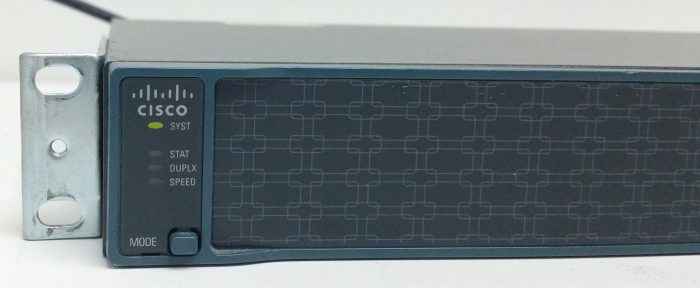 Cisco Catalyst 2960 Series SI WS-C2960-24TC-S 24 Port Switch - Image 6