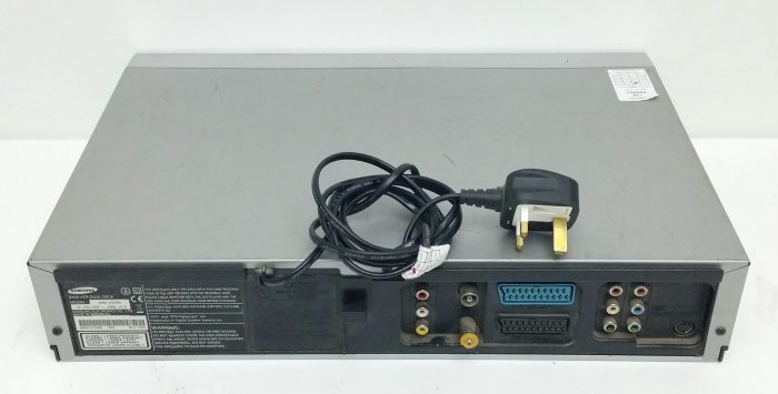 Samsung DVD-V5500 DVD/VCR Dual Deck Video Cassette Recorder - Image 4