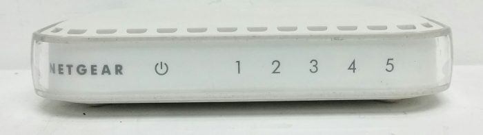 Netgear FS605 v3 5-Ports 10/100 mbps Switch - Image 2