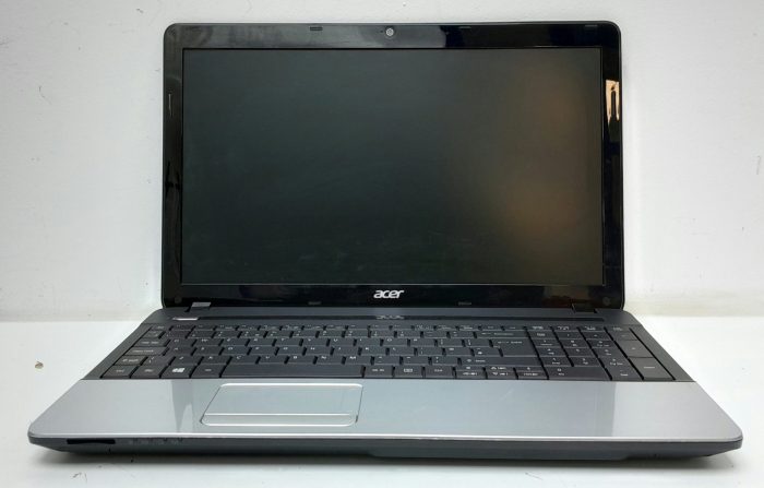 Acer TravelMate P253-M-33124G50Maks 15.6" 4GB Ram i3-3120m 2.5GHz 500GB HDD Windows 10 64bit - Image 2