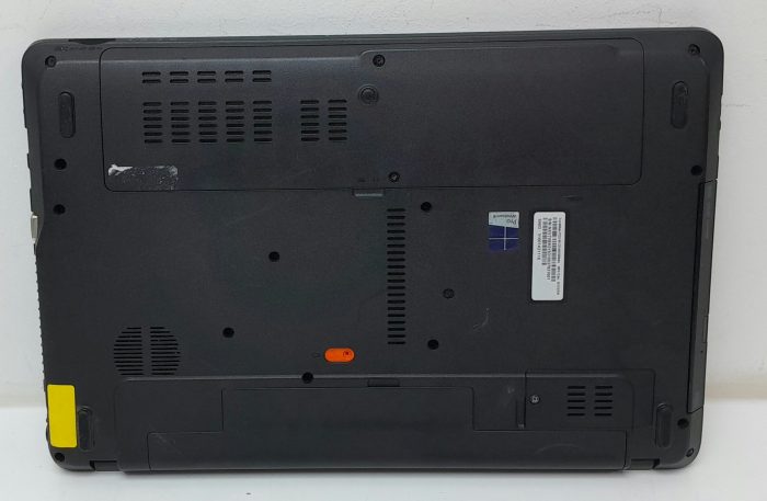 Acer TravelMate P253-M-33124G50Maks i3-3120m 2.5GHz 4GB Ram 15.6" 500GB HDD Windows 10 Pro - Image 4