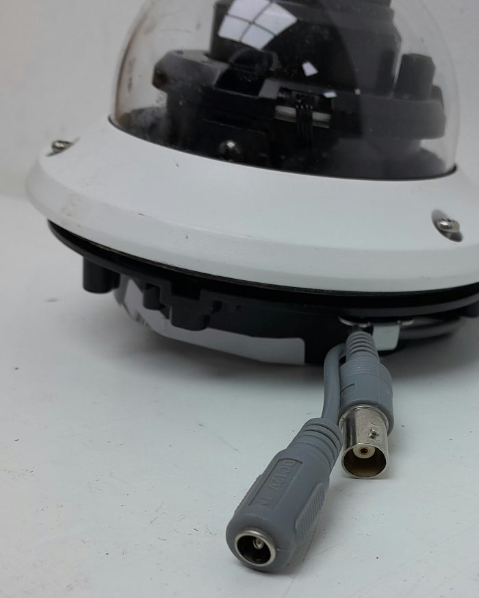 Hikvision DS-2CE56D8T-VPIT3ZE 2.7-13.5mm Color CCTV - Image 4
