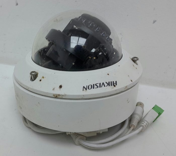 Hikvision DS-2CD2742FWD-IZS CCTV Color Camera - Image 2
