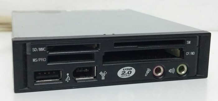 CRi530 SD Card Reader - Image 2