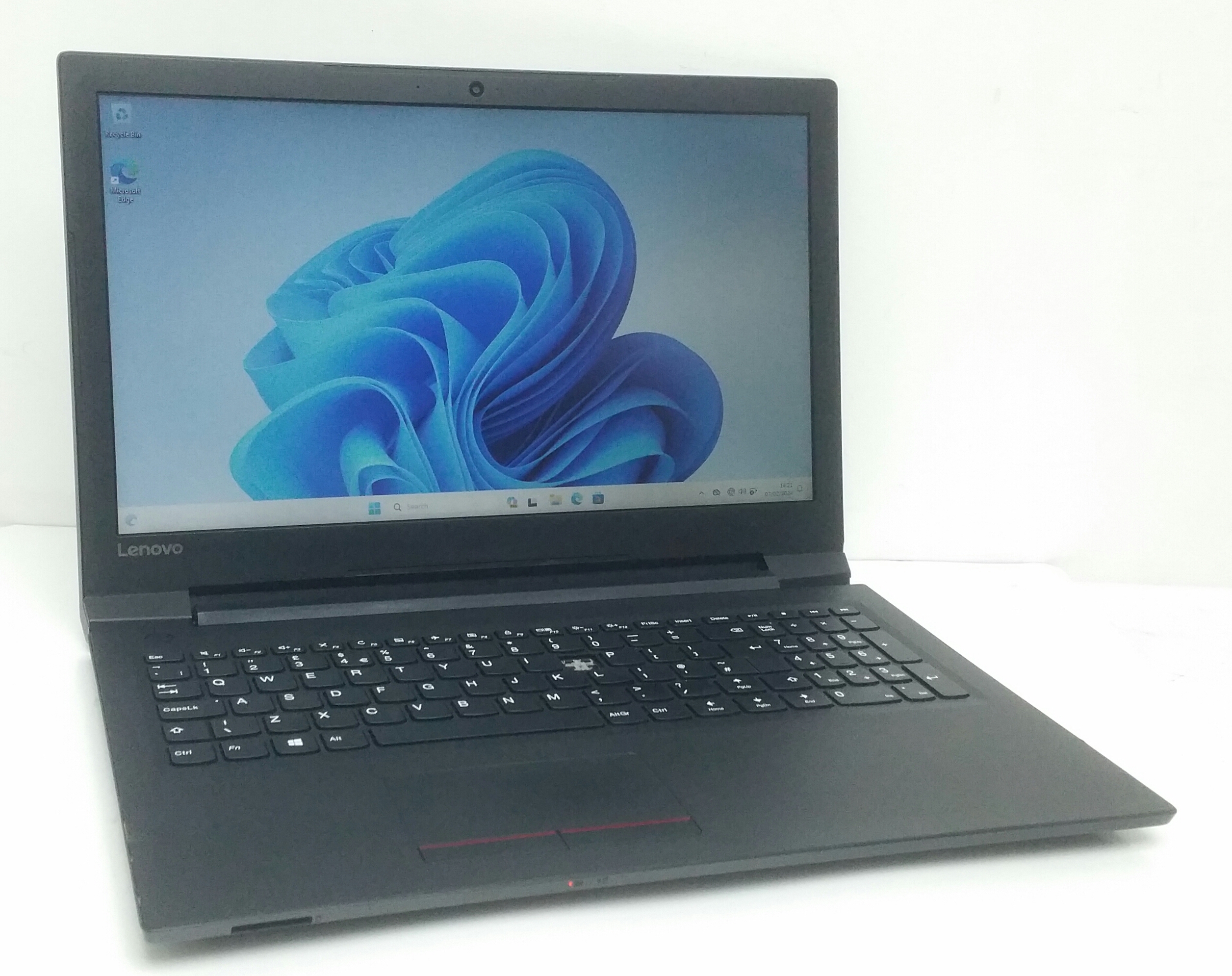 20231130_213127-1 Lenovo V110-15ISK 80TL - i5-6200U 2.3GHz - 4GB Ram - 15.6" - 128GB SSD - Windows 11 Home - Image 1