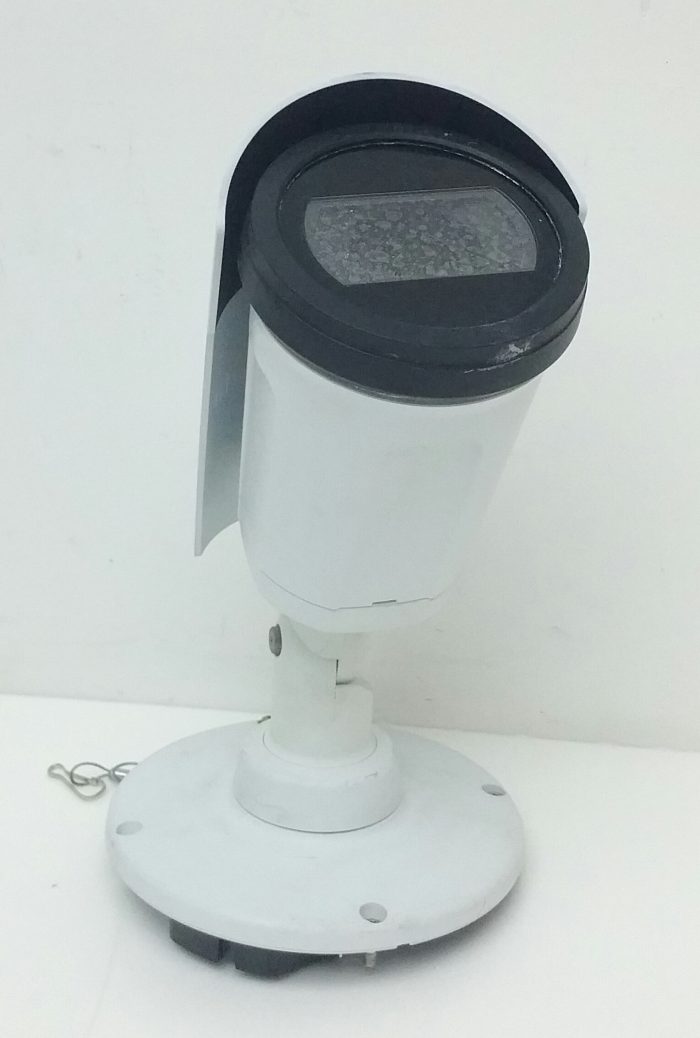 Axis P1435-LE PoE CCTV Camera - Image 2