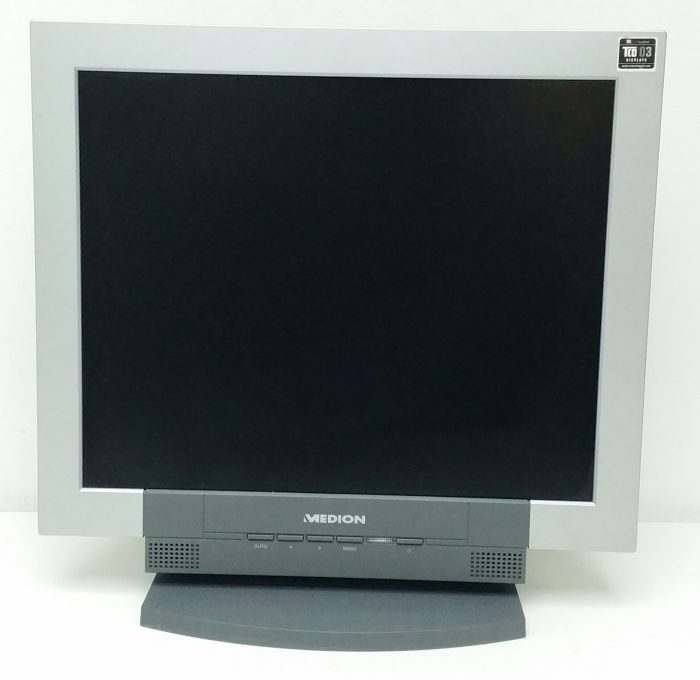 Medion MD41977FQ 17" VGA Monitor - Image 2