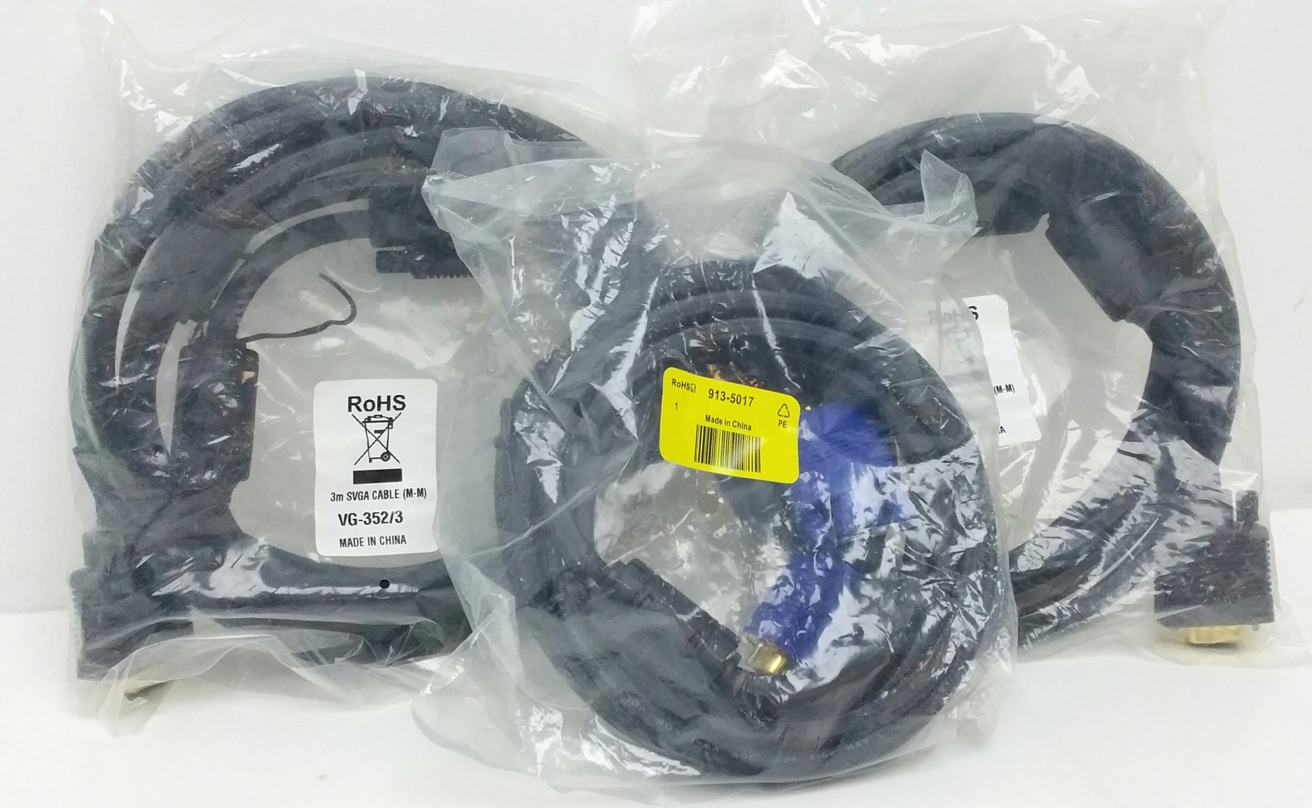 20240219_150616-1 Joblot 3x Mixed Lot Of VG-352/3 & 913-5017 SVGA Cables M-M (3m x2 & 1m x1) - Image 1