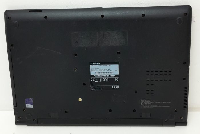 Toshiba Satellite Pro R50-B-12N - i5-4210U 1.7GHz - 4GB RAM - 15.6" - 120GB SSD - Windows 10 Pro - Image 4