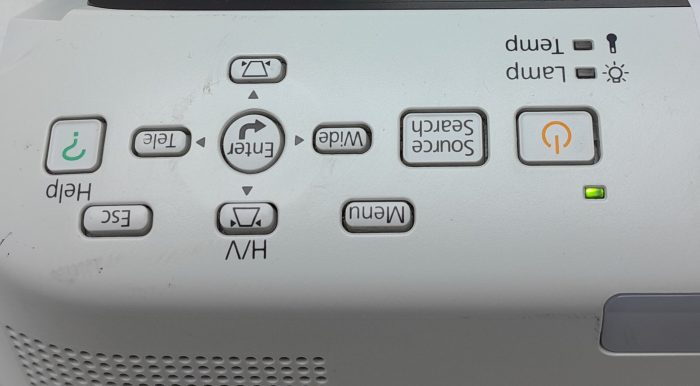 Epson EB-470 H456B HDMI VGA LCD Projector 1040 Lamp Hours Used - Image 8