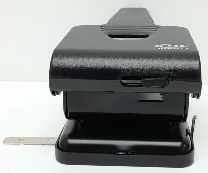 DL Dingli DL0870 Heavy Duty Paper Punch - Image 5