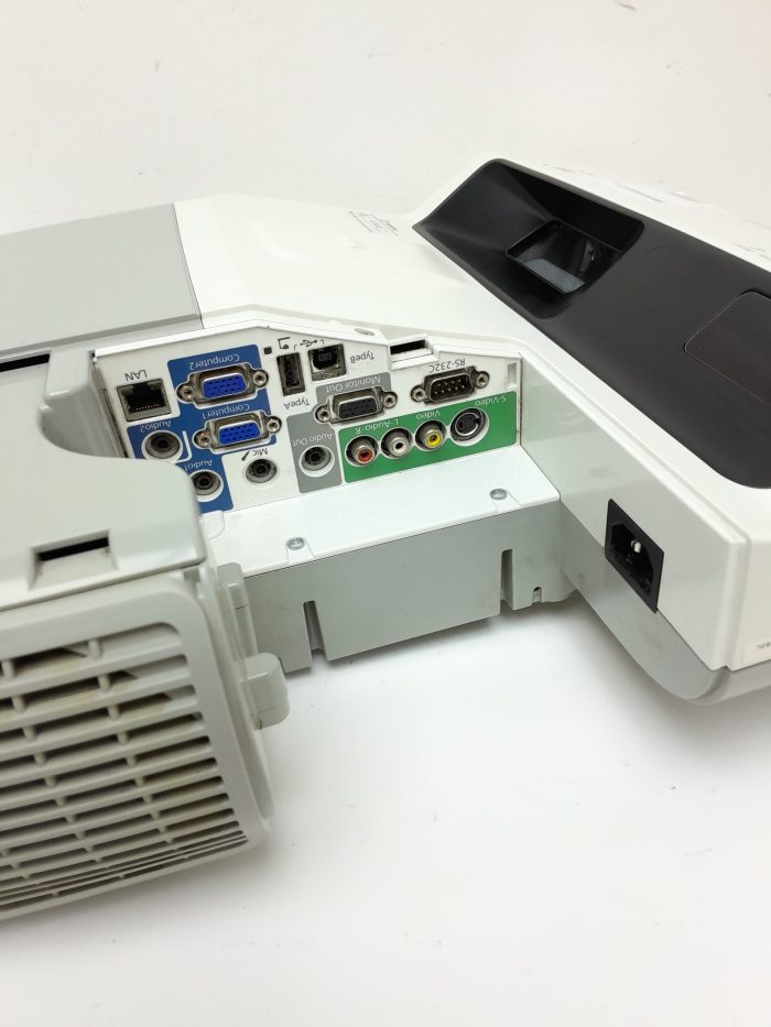 Epson EB-460 H343B LCD Projector 1032 Lamp Hours Used - Image 4