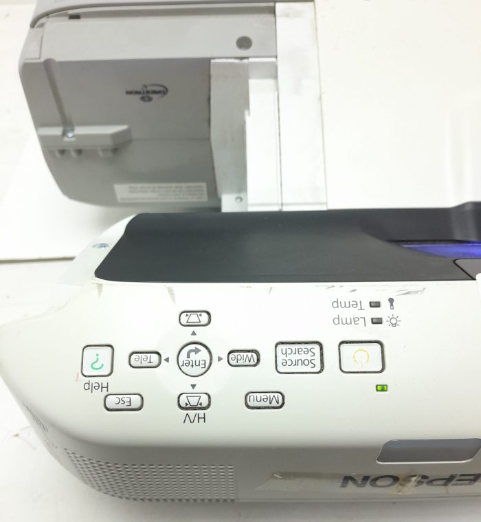 Epson EB-470 H456B HDMI VGA LCD Projector 818 Lamp Hours Used - Image 7