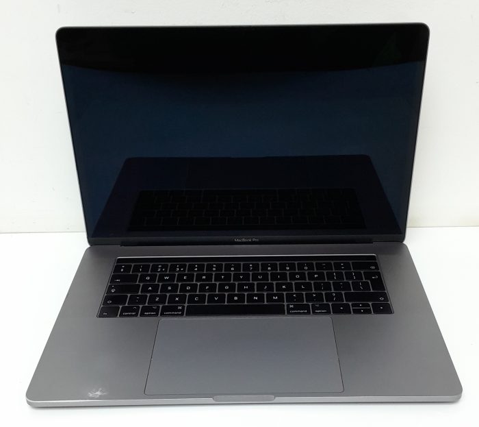 Apple MacBook Pro A1707 - Intel i7-7920HQ Quad 3.1GHz - 16GB - 15"- 1TB SSD - 13 Ventura (2017) - Image 2